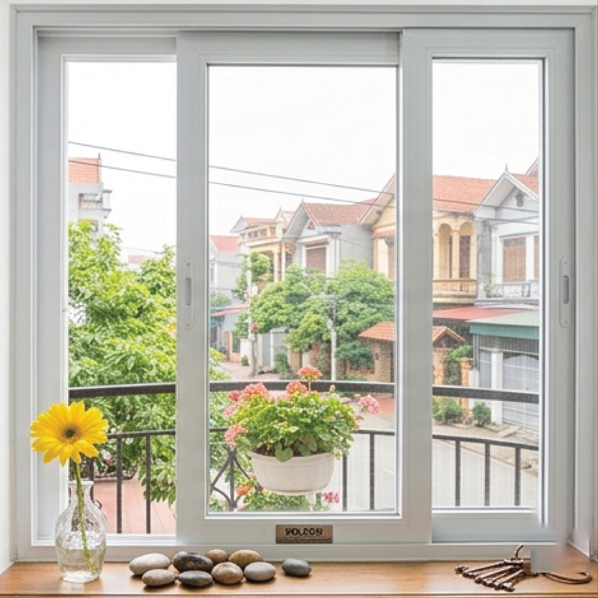 Holcom Aluminum Sliding Windows